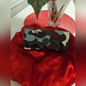 Kipling Money Land Wallet